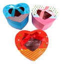 Cajita de regalo en forma de corazón con ventana mediano (12pcs)