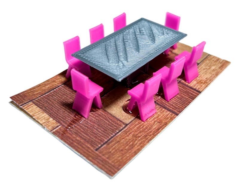 Maqueteria de comedor juego de mesa con 8 sillas plásticas